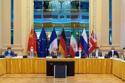美国总统特朗普就袭击伊朗核设施发表全国讲话，称已彻底摧毁伊朗关键铀浓缩设施|界面新闻 · 快讯