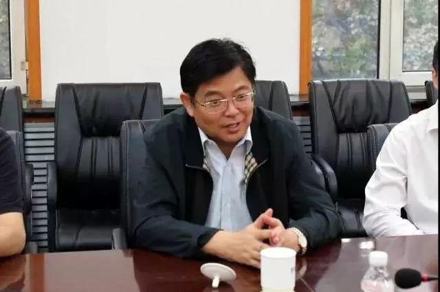 中国船舶：公司换股吸收合并中国重工暨关联交易事项将于7月4日上会审核|界面新闻 · 快讯